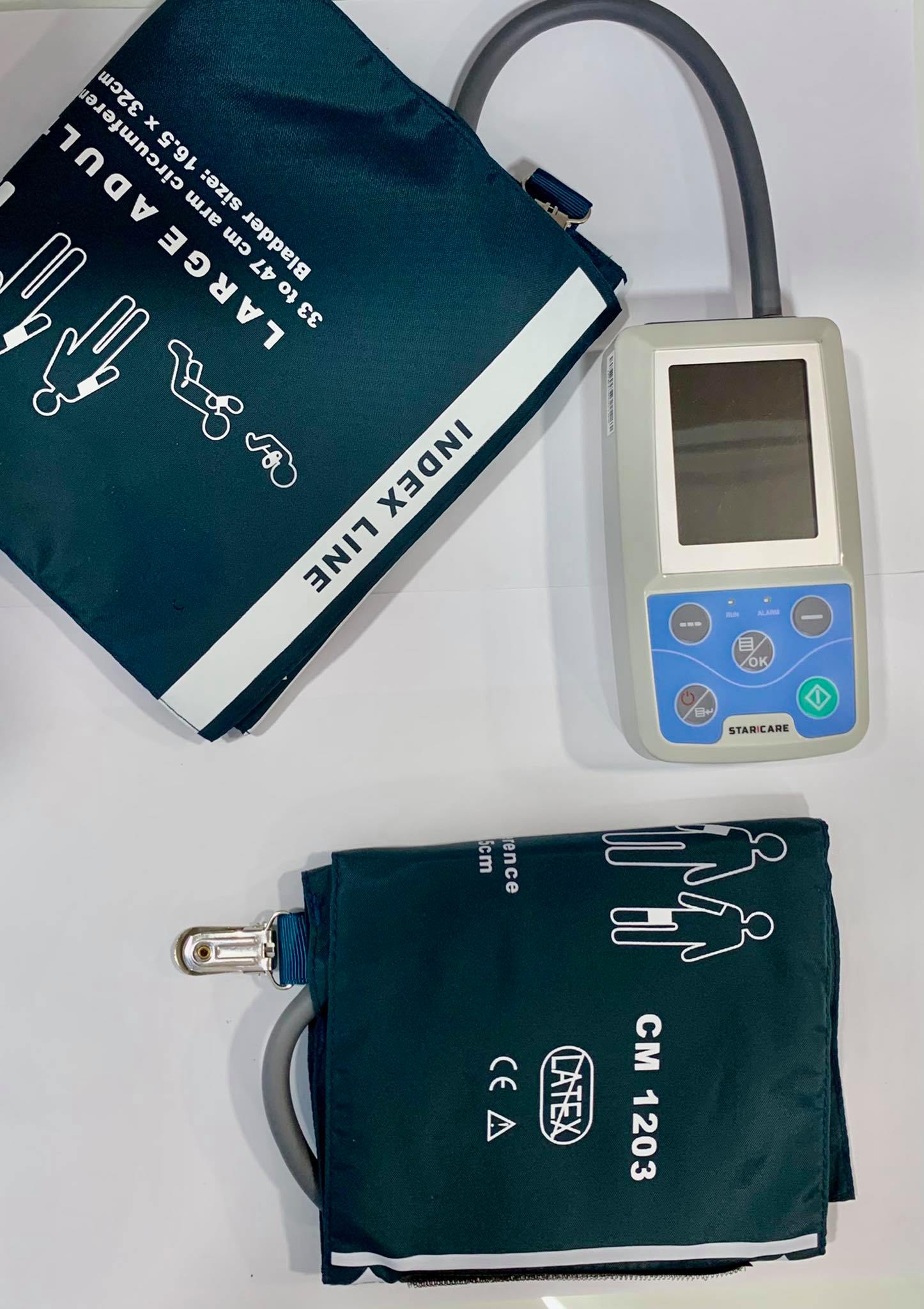Holter tensionnel avec deux brassard