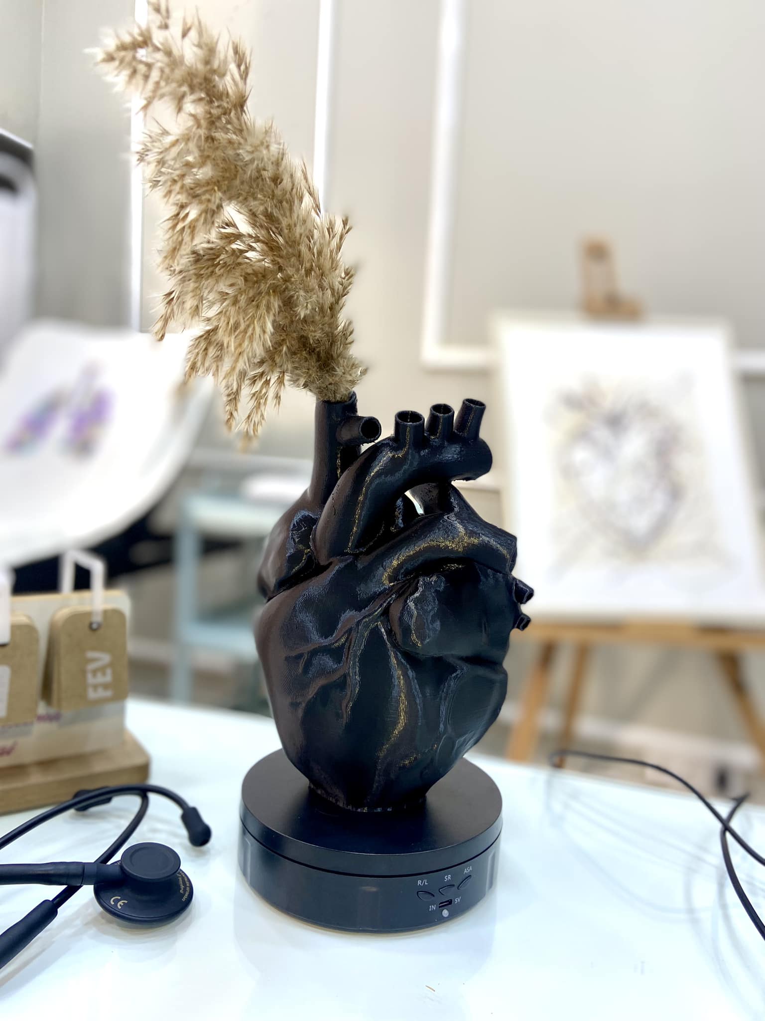 Cœur en Vase noir
